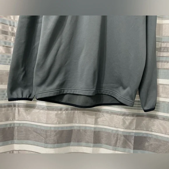 Under Armour Gray Zip Pullover - Picture 4 of 9